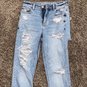 American Eagle Mom Jeans